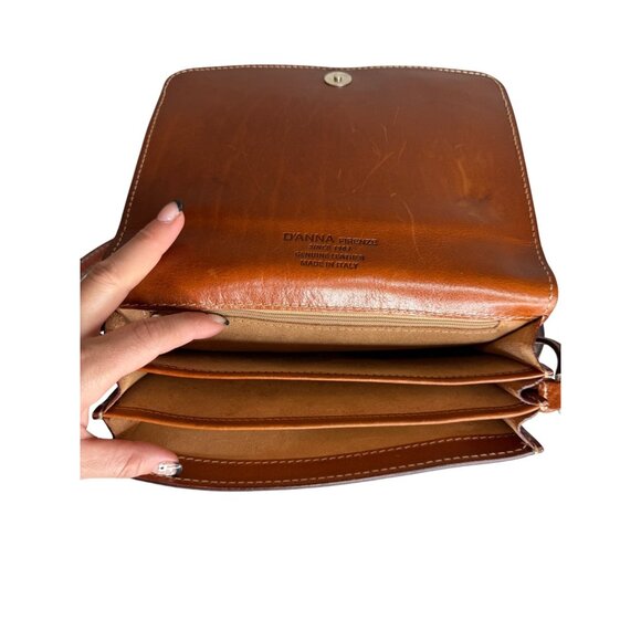 D'ANNA FIRENZE Brown Leather Crossbody Bag With Adjustable Strap & Magnetic Clo - Picture 8 of 10